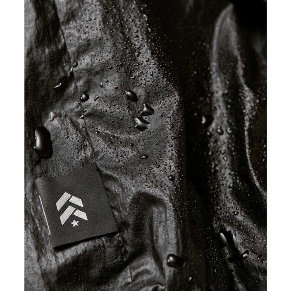 Lululemon Stronger as One Jacket Size 4 *lululemon X Barrys Matte Black Foil - Picture 8 of 16